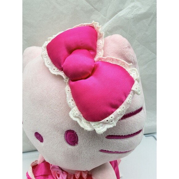 Hello Kitty and Friends 12" Plush Monochrome Pretty In Pink Sanrio 2024 Soft Toy - Picture 7 of 13
